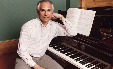 Trevor Jones Trevor Jones, The Last Of The Mohicans (Main Theme), Piano