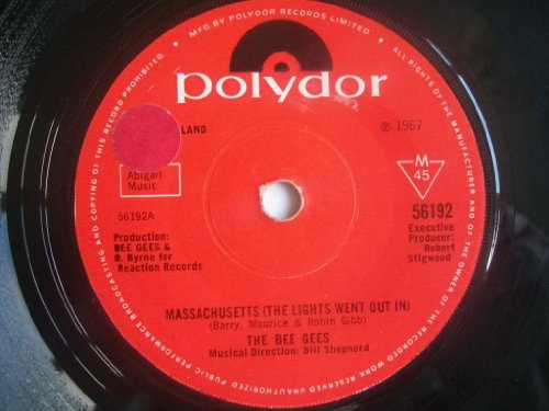 Bee Gees Bee Gees, Massachusetts (The Lights Went Out), Piano, Vocal & Guitar (Right-Hand Melody)
