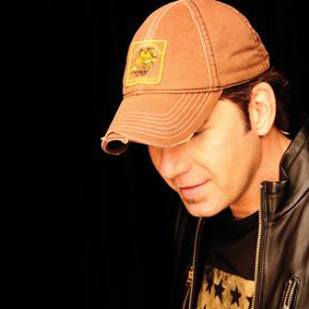 Rodney Atkins Rodney Atkins, Honesty (Write Me A List), Piano, Vocal & Guitar (Right-Hand Melody)