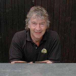 Kenneth Freeman Kenneth Freeman, Theme from Casualty, Piano