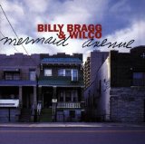 Download or print Billy Bragg Way Over Yonder In The Minor Key Sheet Music Printable PDF 3-page score for Folk / arranged Guitar Chords/Lyrics SKU: 108669