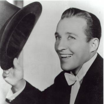 Bing Crosby Download Printable PDF Score Easily Download Bing Crosby Printable PDF piano music notes, guitar tabs for Lead Sheet / Fake Book. Transpose or transcribe this score in no time - Learn how to play song progression.