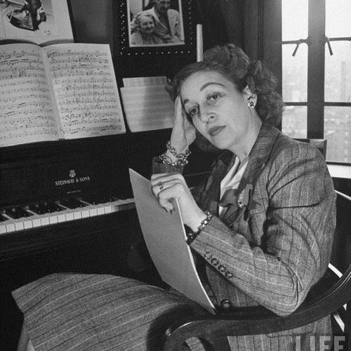 Dorothy Fields Profile piano notes, guitar tabs for Piano, Vocal & Guitar (Right-Hand Melody). Easy to transpose or transcribe. Learn how to play, download song progression by artist
