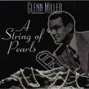 Eddie DeLange Eddie DeLange, A String Of Pearls, Piano, Vocal & Guitar (Right-Hand Melody)