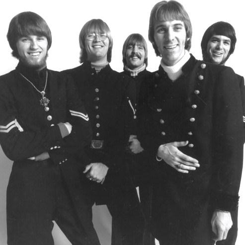 Gary Puckett & The Union Gap Download Printable PDF Score Easily Download Gary Puckett & The Union Gap Printable PDF piano music notes, guitar tabs for Lead Sheet / Fake Book. Transpose or transcribe this score in no time - Learn how to play song progression.